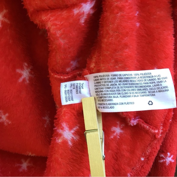 Bear Ears Cat & Jack Medium (7-8) child’s robe with hood. - Picture 5 of 7